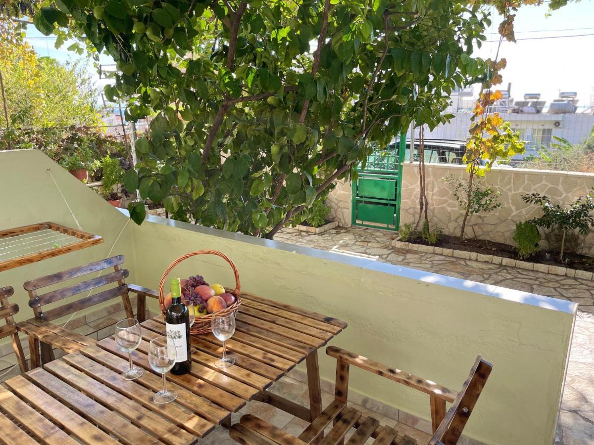 Villa Xhevdet Sarandë Exterior foto