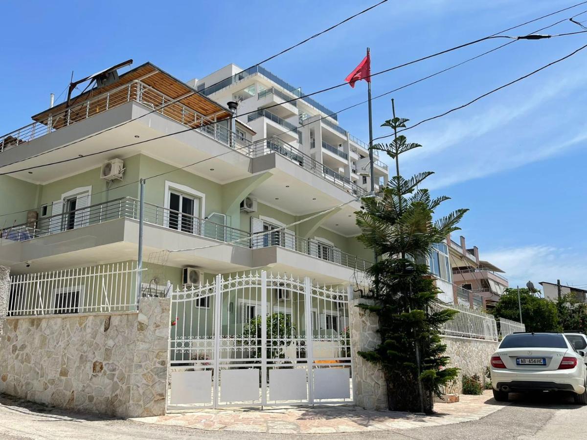Villa Xhevdet Sarandë Exterior foto
